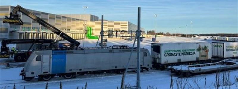 Tåg i Eskilstuna. Foto: Coop Sverige