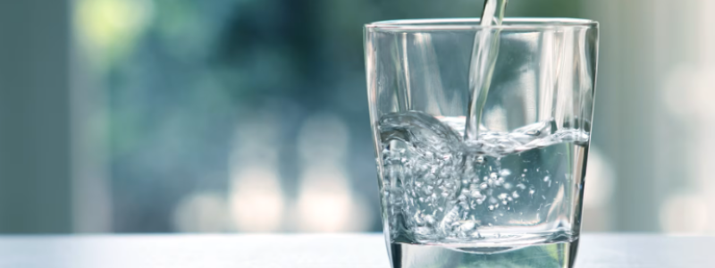 Utveckling av fotokatalysmetod för bedömning av total PFAS i livsmedels- och miljöprover inklusive dricksvatten Foto: Eurofins