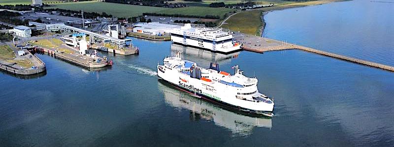 De två Scandlines Ro-Ro-färjor som valts för konvertering till plug-in-hybrid är de 142 meter långa "Deutschland" och "Schleswig-Holstein". Foto: Wärtsilä / Scandlines