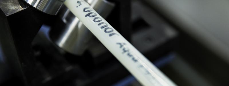 Projektet visar hur kemisk återvinning kan omvandla svåråtervunnet plastavfall till polymerprodukter av hög kvalitet. Foto: Uponor