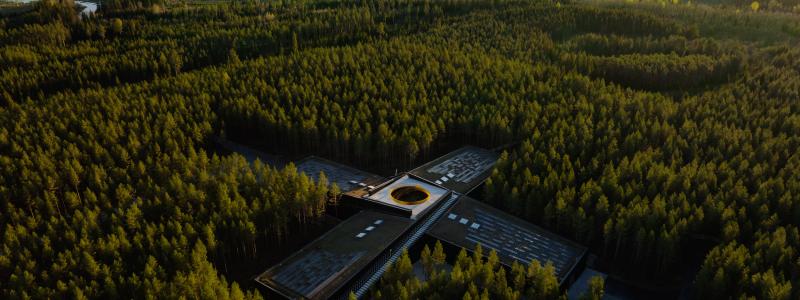 – The Plus är en fabrik för folket! Det är ett projekt vi har lagt ner enormt mycket själ och kraft i. Det här är en viktig dag för oss, men också för norska fastlandets industri och det skandinaviska exportsamarbetet, säger Stefan Tjust, vd på Vestre. Foto:  Einar Aslaksen