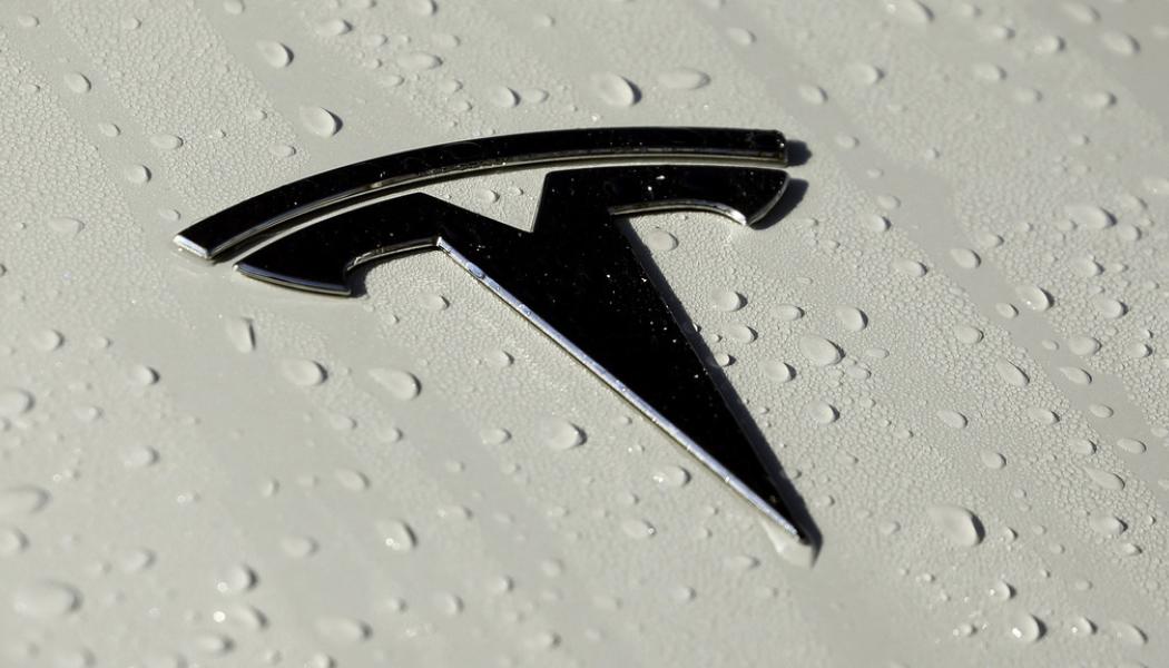 Rick Bowmer AP/TT: Rea på Teslas Model S och Model X. Arkivbild