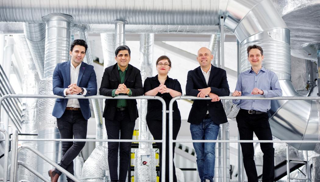 Mohammad Karimi, Reza Jafari Jam, Yoana Illarinova, Jonas Sundqvist och Dmitry Suyatin från AxiLabs. Foto: RISE

