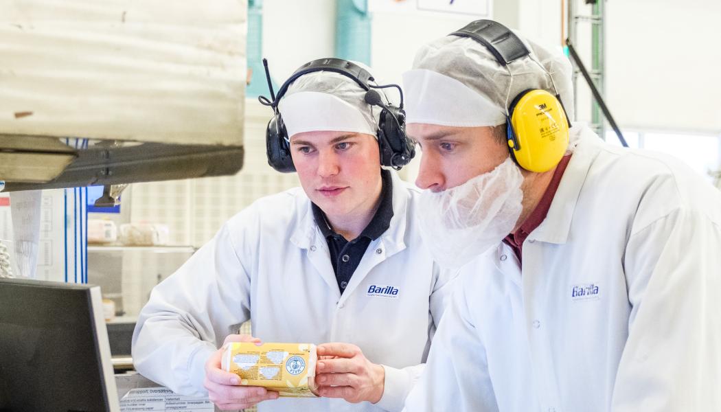 Lösningen, som består av både hårdvara och mjukvara, ger tillverkande företag tillgång till data som visar OEE (Overall Equipment Effectiveness) och kan mäta individuella maskiners löpande energikonsumtion. Foto: Good Solutions