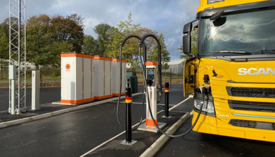 Kempower fokuserar på utveckling av högeffektsladdningslösningar för eldriven tung trafik. Foto: Kempower