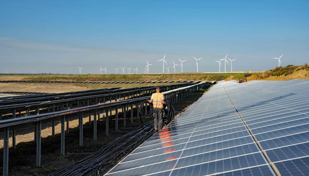 Den nya solcellsparken byggdes nära den planerade sjön Hambach och i anslutning till RWE:s tidigare solcellsprojekt 