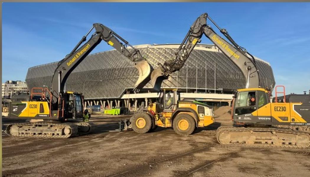 Elmaskiner i drift på Slakthusområdet i Stockholm
Tre eldrivna maskiner från Volvo CE; två stycken bandgrävare EC230 Electric och en hjullastare L120H Electric Conversion.
Volvo Construction Equipment
foto Volvo Construction Equipment