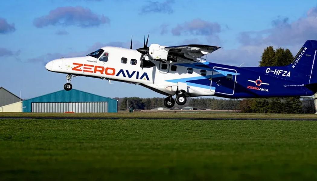 ZeroAvias testflygplan lyfter för första gången från en flygplats i Storbritannien. Foto: ZeroAvia