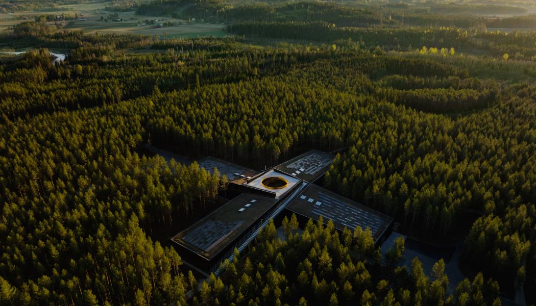 – The Plus är en fabrik för folket! Det är ett projekt vi har lagt ner enormt mycket själ och kraft i. Det här är en viktig dag för oss, men också för norska fastlandets industri och det skandinaviska exportsamarbetet, säger Stefan Tjust, vd på Vestre. Foto:  Einar Aslaksen