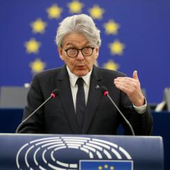Jean-Francois Badias/AP/TT: Nya utsläppskrav för fordon ska presenteras av EU:s inremarknadskommissionär Thierry Breton. Arkivbild.
