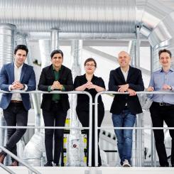 Mohammad Karimi, Reza Jafari Jam, Yoana Illarinova, Jonas Sundqvist och Dmitry Suyatin från AxiLabs. Foto: RISE
