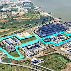 Platsen för projekten av Lhyfe markerade i grönt och Elyse Energy markerade i blått, i det industriella hamnområdet Montoir-de-Bretagne. Foto: Lhyfe