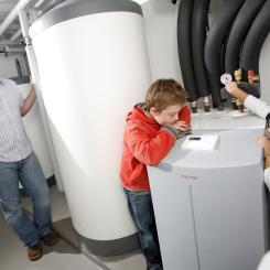 Vid Finlands värmepumpsförening bedömer man att fjolårets försäljningssiffror är högst även globalt sett. Foto: Pixabay, kredit. Worldenergysystems