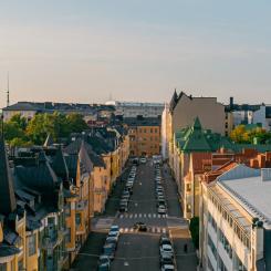 Äldre bostadsbestånd i Helsingforsstadsdelen Eira, som också till större delen energiförsörjs av Helen. I denna stadsdel har de största och betydande länderna även sina ambassader. Foto: Helen
