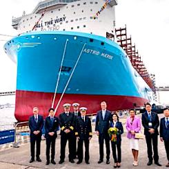Denna uppmaning från Maersks ledning sammanfaller med en namngivningsceremoni för det första gröna metanoldrivna fartyget som anlände till en hamn i USA. Ceremonin markerar en milstolpe för företaget och sjöfartsindustrin, men Clerc poängterade att det är ett steg på en lång väg mot en fullt hållbar sjöfart. Foto: Maersk