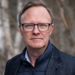 Chromaforas vd Johan Seijmer är stolt över Selpaxt-metodens 99-procentiga avskiljning för miljö- och hälsofarliga PFAS. Nu ser han fram emot att få skala upp tekniken och hjälpa fler avfallsdeponier och industriella anläggningar.