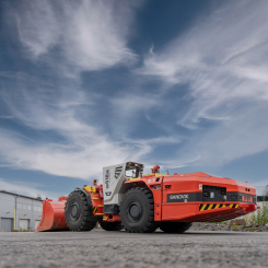 Lastmaskinen Toro LH518iB. Foto: Sandvik
